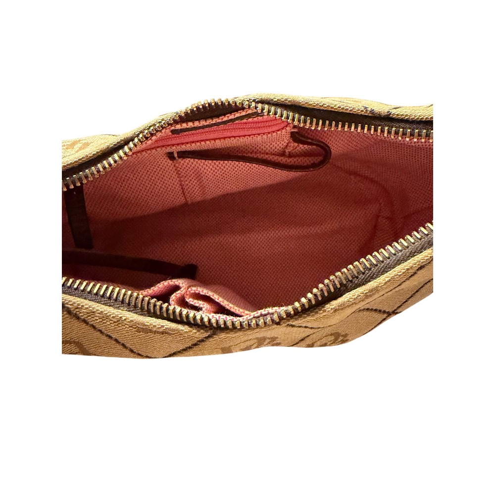 Flawed Gem! Dooney & Bourke Monogram Canvas Hobo Shoulder Bag Classic K7453142 - Picture 10 of 11